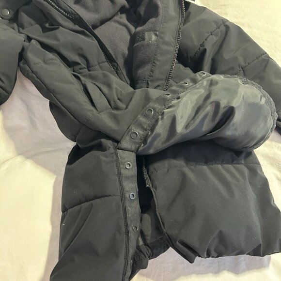 Girl’s; Solid Puffer Jacket - All In Motion Black M (8-10) - Picture 2 of 4